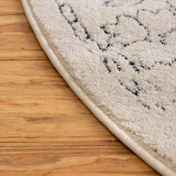 Unique Loom Isabella Collection Area Rug - Adjani (5' 1" x 8' Oval, White/ Blue)