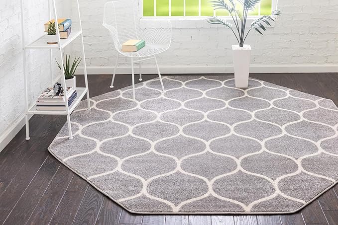 Rugs.com Lattice Frieze Collection Rug – 5' Octagon Light Gray Medium Rug Perfect for Living Rooms, Kitchens, Entryways