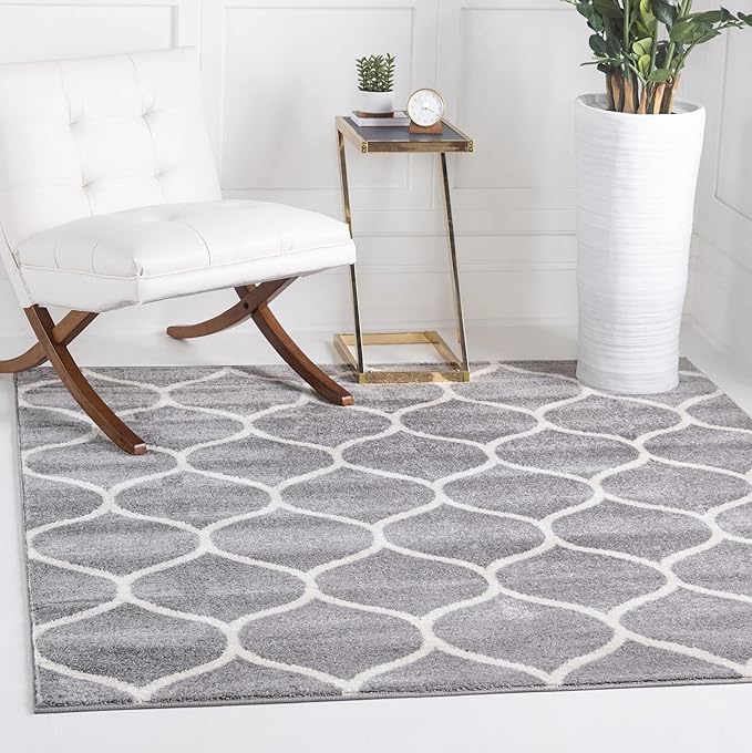 Rugs.com Lattice Frieze Collection Rug – 7' Square Light Gray Medium Rug Perfect for Living Rooms, Kitchens, Entryways