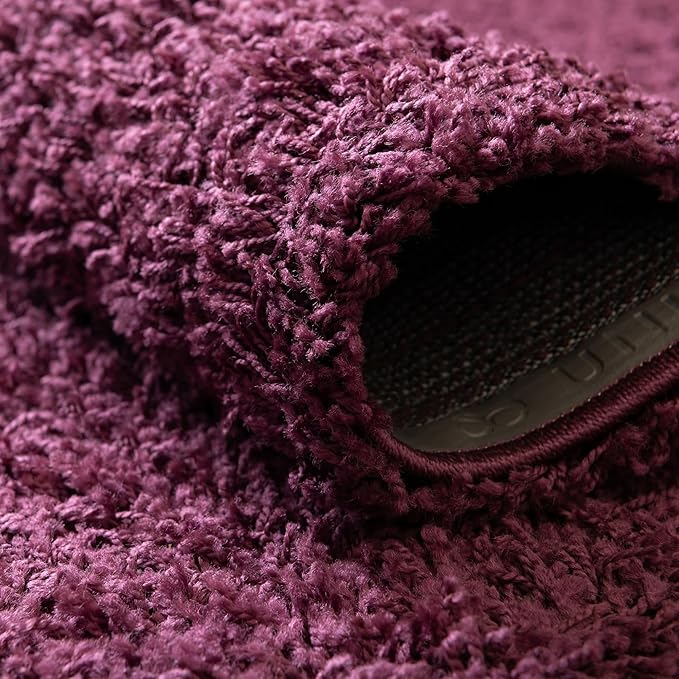 Unique Loom Solid Shag Collection Area Rug (7' 1" x 10' Rectangle, Eggplant Purple)
