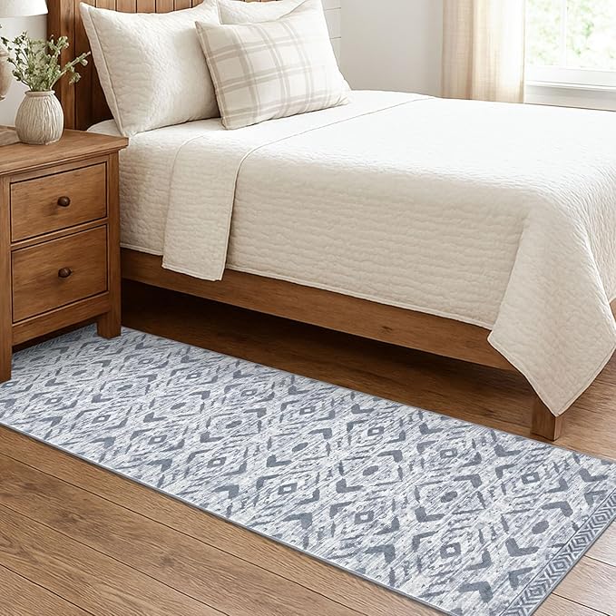 KILOCOCO Kitchen Runner Rug Hallway Runner Rug Washable, Soft Runners Rugs Non Slip Printed Distressed Laundry Room Rugs, Low-Pile Runners for Entryway Bedroom Living Room, 2x7 Grey White