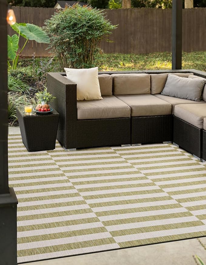 Unique Loom Outdoor Striped Collection Area Rug - Striped (5' 1" Square Green/Ivory)