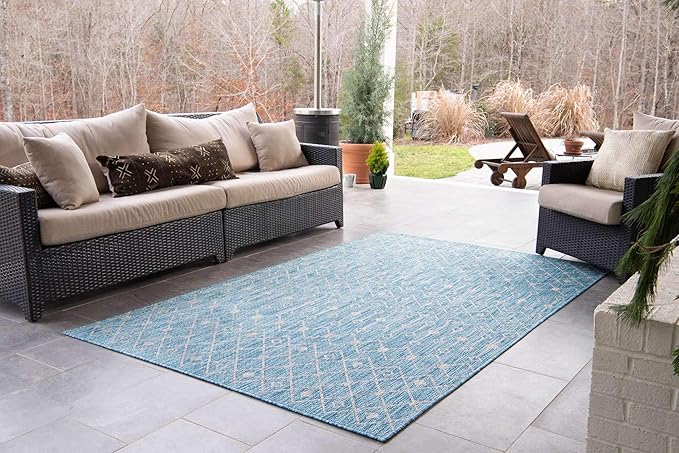 Unique Loom Outdoor Trellis Collection Area Rug - Tribal Trellis (6' 1" x 9' Rectangle, Aqua/ Ivory)