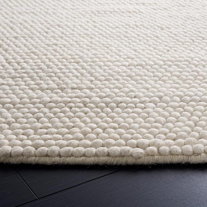 Safavieh Area Rug 6x8 - Natura Collection - Ivory, Handmade Wool Blend, Textured Design, Ideal for Living Room, Bedroom, Dining Space (NAT620A)