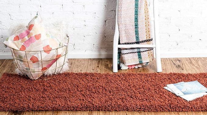 Unique Loom Solid Shag Collection Area Rug (2' 7" x 10' Runner, Terracotta)