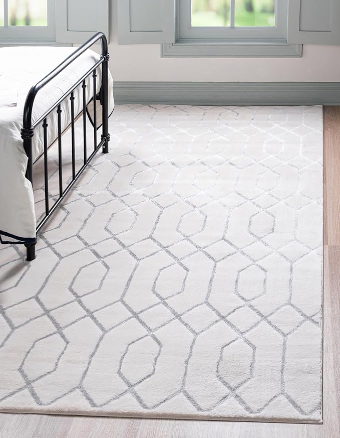 Marilyn Monroe Glam Collection Area Rug - Trellis (10'x 14' 1" Rectangle, White Silver/ Silver)