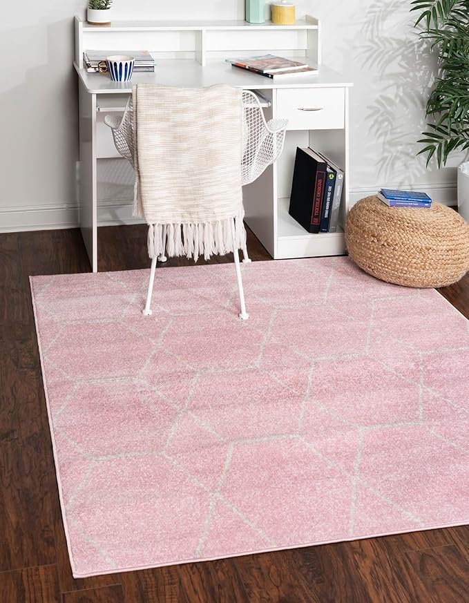 Unique Loom Trellis Frieze Collection Area Rug - Geometric (4' Square, Light Pink/ Ivory)