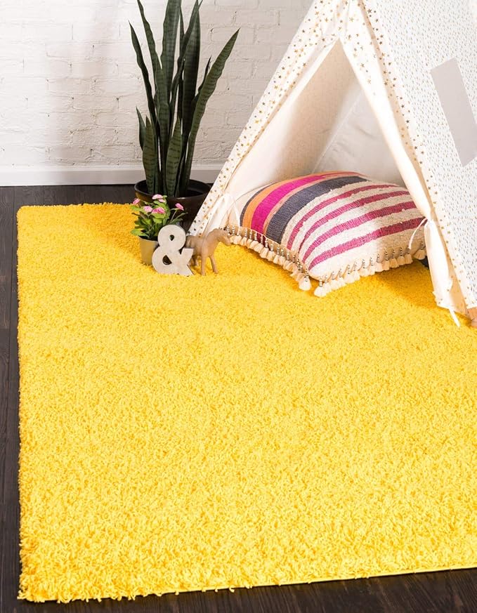 Unique Loom Solid Shag Collection Area Rug (2' x 3' 1" Rectangle, Tuscan Sun Yellow)