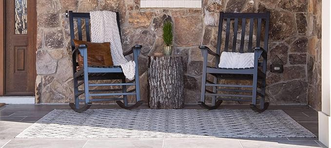 Unique Loom Outdoor Trellis Collection Area Rug - Tribal Trellis (7' 1" x 10' Rectangle, Gray/ Black)