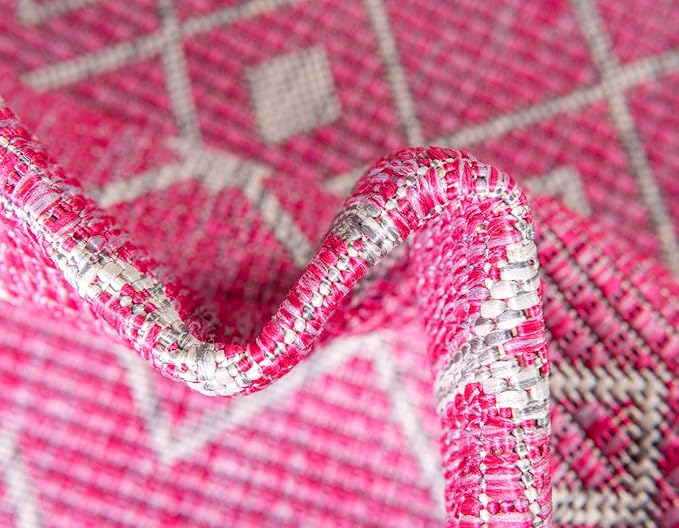 Unique Loom Outdoor Trellis Collection Area Rug - Tribal Trellis (7' 1" x 10' Rectangle, Fuschia/ Gray)