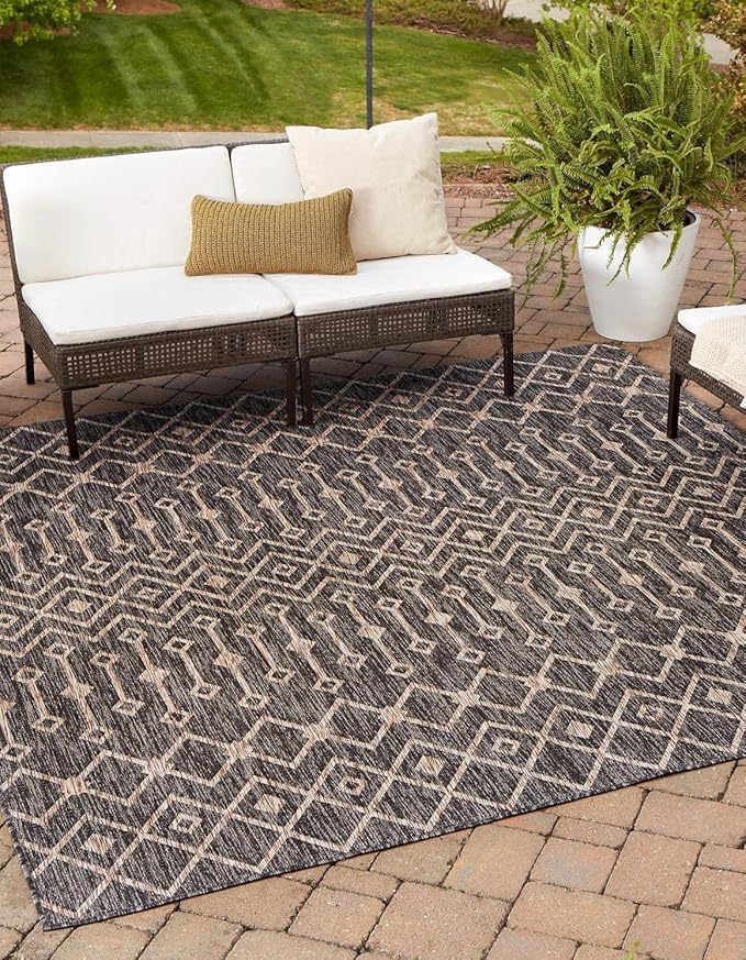 Unique Loom Outdoor Trellis Collection Area Rug - Tribal Trellis (10' 8" Square, Charcoal Gray/ Natural)