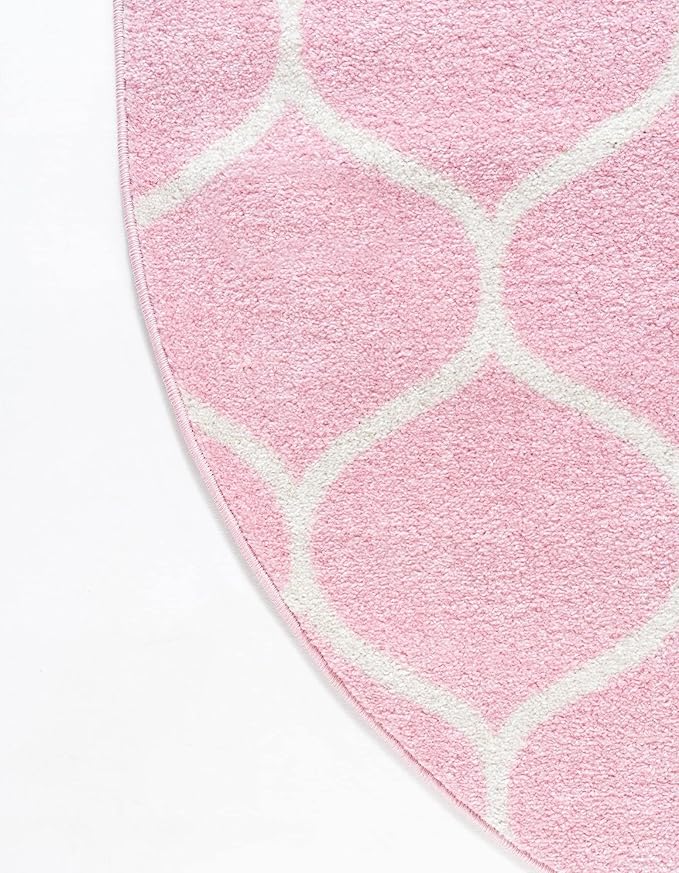 Rugs.com Lattice Frieze Collection Rug – 8' x 10' Oval Light Pink Medium Rug Perfect for Living Rooms, Large Dining Rooms, Open Floorplans