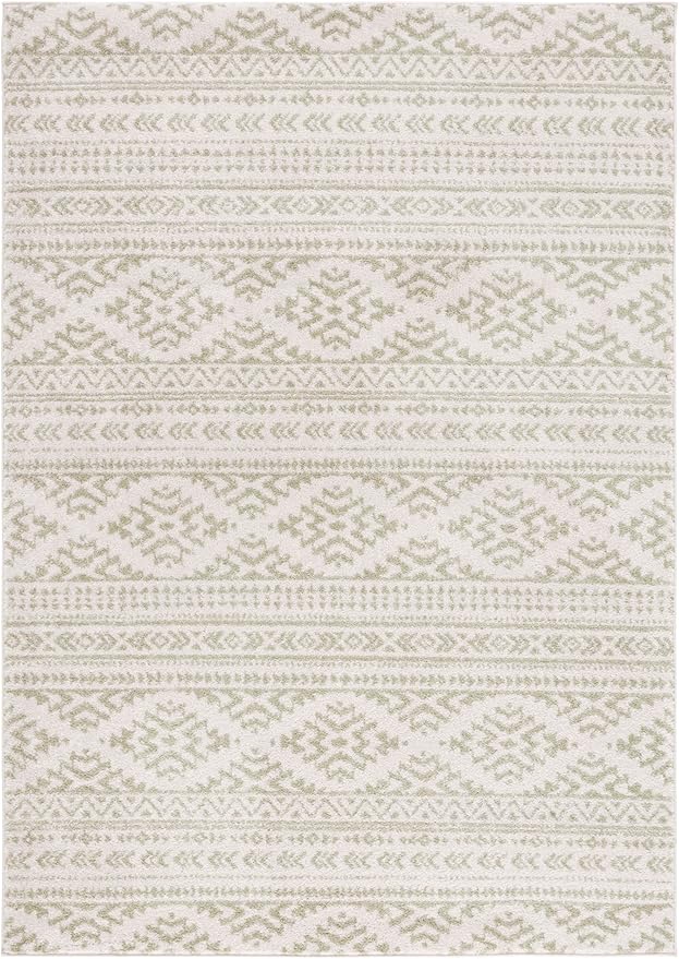 SAFAVIEH Area Rug 4x6 - Tulum Collection - Ivory & Sage, Moroccan Boho Tribal Design, Non-Shedding & Easy to Clean, Ideal for Living Room, Bedroom, Dining Space (TUL272H)