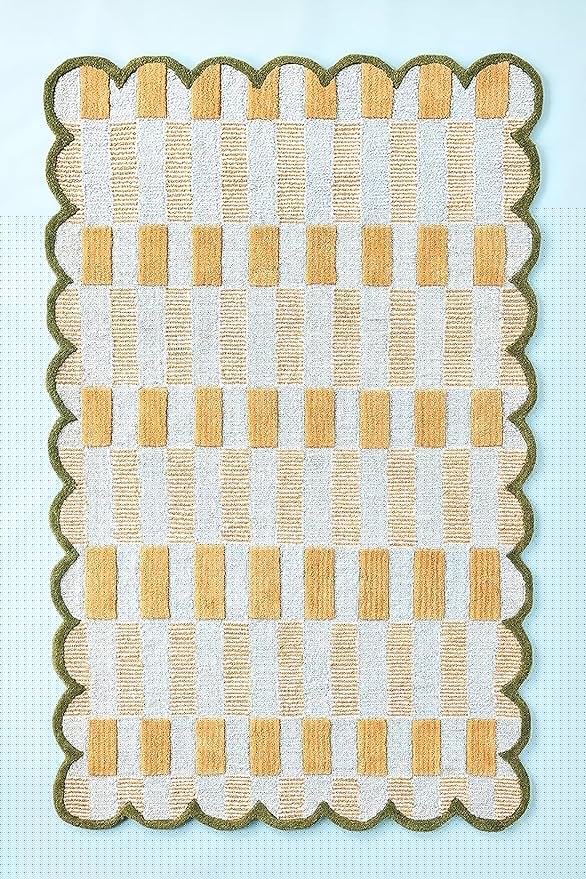 Hand-Tufted Wool Rug with Scalloped Edges, Light Blue Plaid Pattern, Cozy Soft Area Rug for Living Room, Bedroom, and Nursery, Handmade Modern Accent Rug, 7x7 Ft (Round)