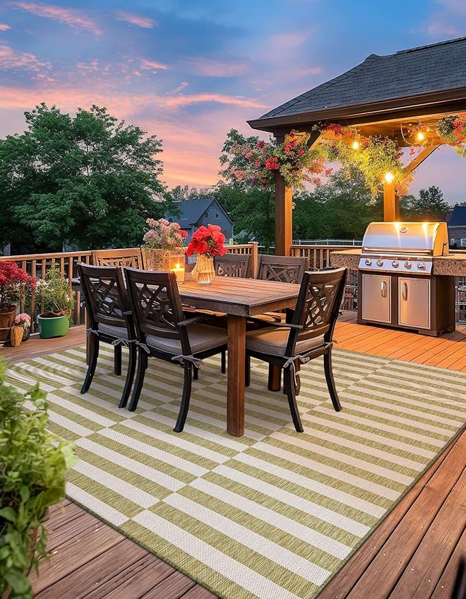 Unique Loom Outdoor Striped Collection Area Rug - Striped (6' 1" Square Green/Ivory)