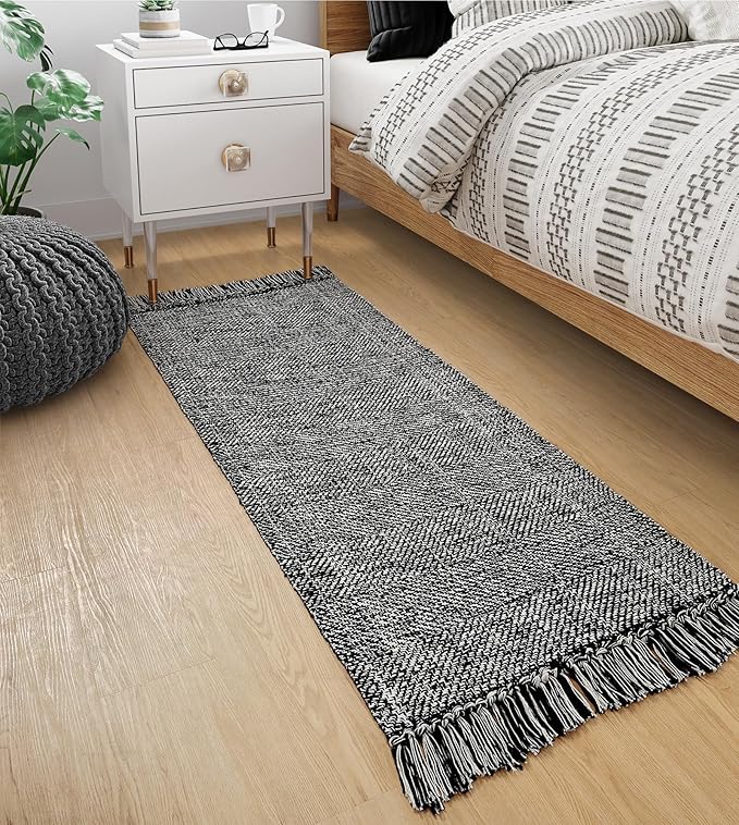 Collive Hallway Runner Rug, 2' x 5' Soft Washable Kitchen Runner Rug, Black Contemporary Modern Laundry Room Rugs Indoor Hand-Woven Cotton Carpet for Bedroom Entryway Front Door Farmhouse