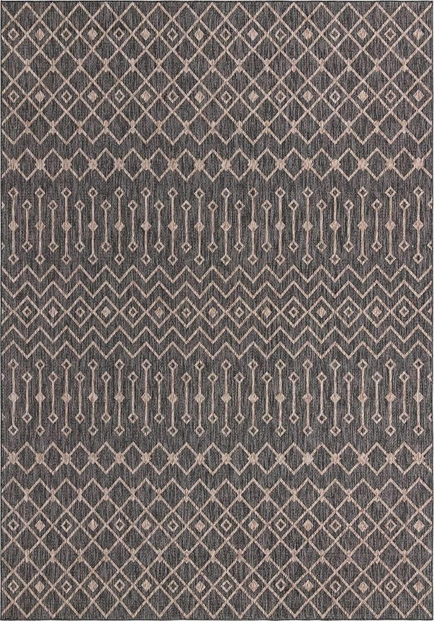 Unique Loom Outdoor Trellis Collection Area Rug - Tribal Trellis (10' x 14' 1" Rectangle, Charcoal Gray/ Natural)
