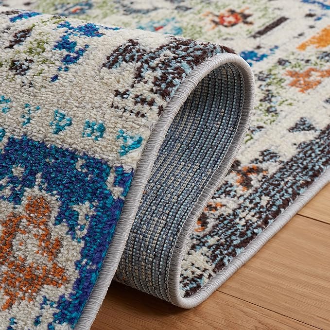 SAFAVIEH Madison Collection Area Rug - 9' x 12', Navy & Beige, Boho Diamond Distressed Design, Non-Shedding & Easy Care, Ideal for High Traffic Areas in Living Room, Bedroom (MAD418M)