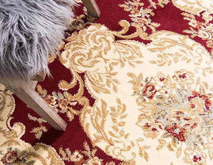 Rugs.com Chateau Collection Rug - 4 Ft Round Red Medium Pile Rug