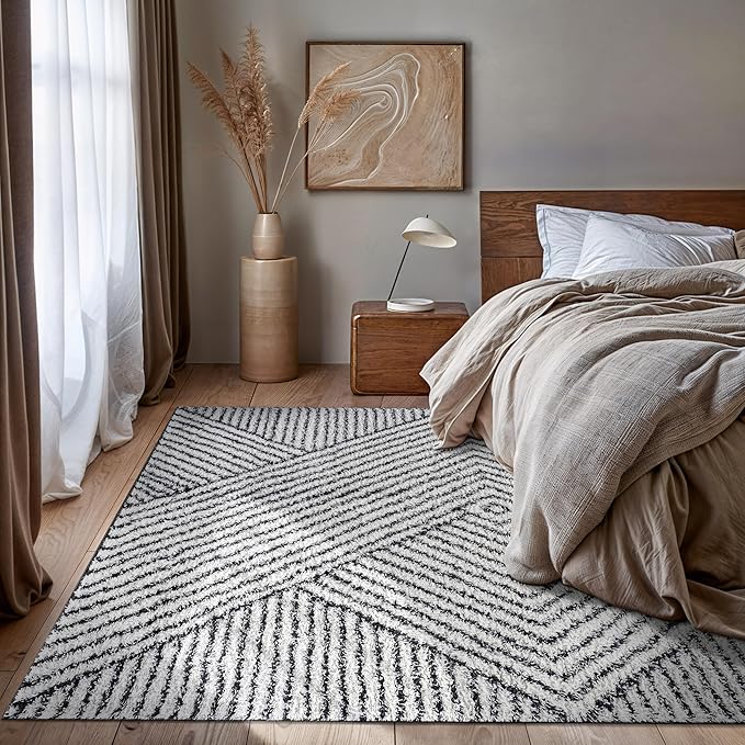 Rugshop Geometric Diamond Stripe Shag Area Rug White 7' 10" x 10' Perfect for Large Living Rooms, Dining Areas, or Master Bedrooms