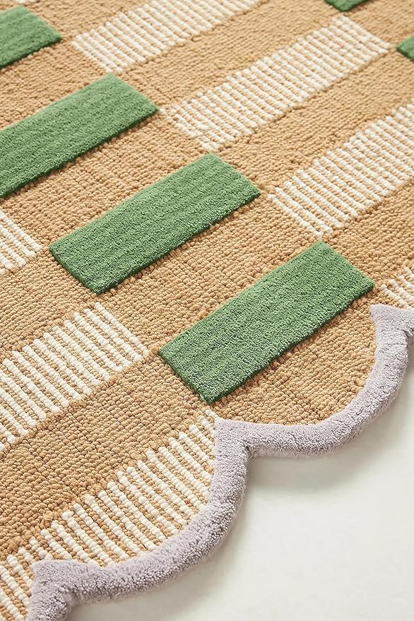 Hand-Tufted Wool Area Rug with Scalloped Edges, Beige and Green Plaid Pattern, Cozy and Soft Accent Rug for Living Room, Bedroom, and Nursery, Handmade Decorative Rug, 9x9 Ft (Round)