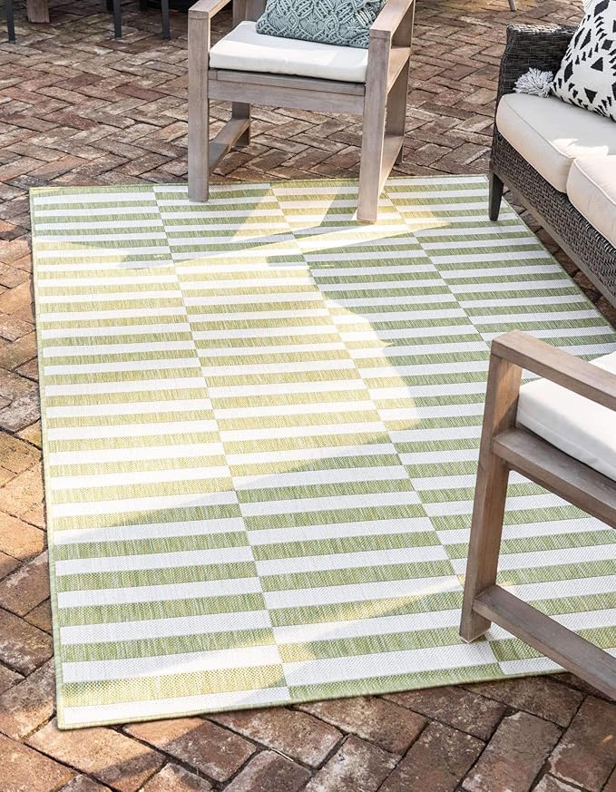 Unique Loom Outdoor Collection Classic Stripes, Transitional Indoor & Outdoor Area Rug, 8' 0 x 11' 0, Green/ Ivory
