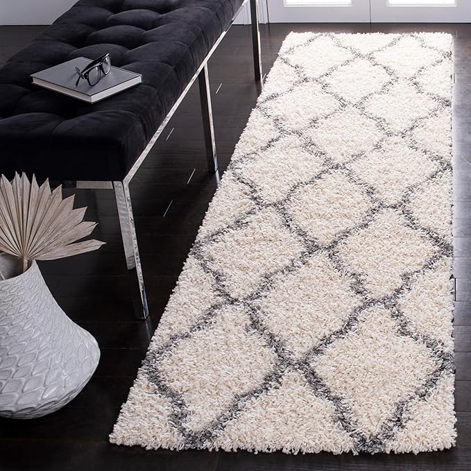 SAFAVIEH Dallas Shag Collection Runner Rug - 2'3" x 10', Ivory & Grey, Trellis Design, Non-Shedding & Easy Care, 1.5-inch Thick Ideal for High Traffic Areas in Living Room, Bedroom (SGD257F)