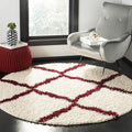SAFAVIEH Dallas Shag Collection Area Rug - 8' Round, Ivory & Red, Trellis Design, Non-Shedding & Easy Care, 1.5-inch Thick Ideal for High Traffic Areas in Living Room, Bedroom (SGD257R)