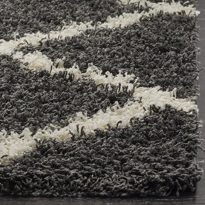SAFAVIEH Area Rug 8x10 - Dallas Shag Collection - Large - Dark Grey & Ivory, Trellis Pattern, Non-Shedding & Easy Cleaning, Plush Thick Pile, Ideal for Living Room, Bedroom, Dining Space (SGD257A)
