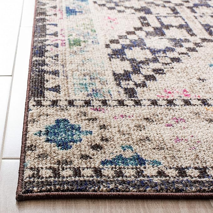 SAFAVIEH Madison Collection Accent Rug - 4' x 6', Black & Yellow, Boho Diamond Distressed Design, Non-Shedding & Easy Care, Ideal for High Traffic Areas in Entryway, Living Room, Bedroom (MAD418Z)