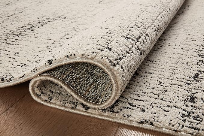 Loloi Darby Collection DAR-02 Oatmeal/Charcoal 6'-7" x 9'-3" Area Rug