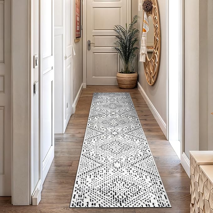Rugshop Boho Cream Tribal Area Rug Modern Indoor Carpet for Living Room, Bedroom, or Entryway – Non-Shedding, Low Pile Geometric Design 2' 3" x 8'