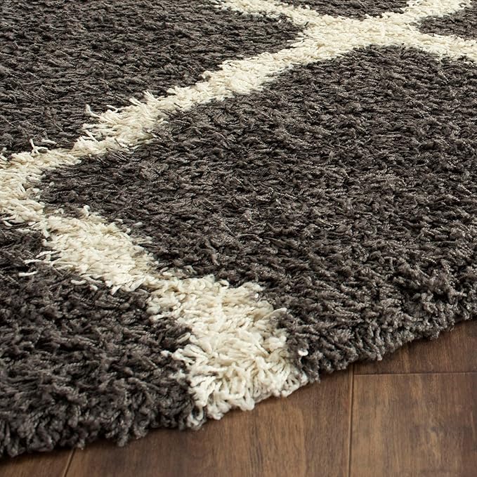 SAFAVIEH Dallas Shag Collection Area Rug - 10' Round, Dark Grey & Ivory, Trellis Design, Non-Shedding & Easy Care, 1.5-inch Thick Ideal for High Traffic Areas in Living Room, Bedroom (SGD257A)