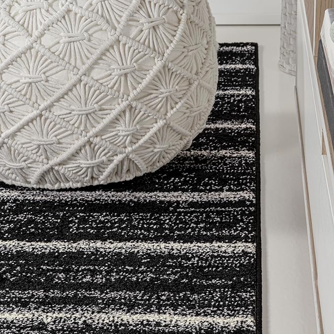 JONATHAN Y Williamsburg Minimalist Stripe Black/Cream Runner Rug, 2x8, Contemporary, Modern, Easy-Cleaning for Living Room, Bedroom, Kitchen, Pet Friendly, Non-Shedding (MOH201F-28)