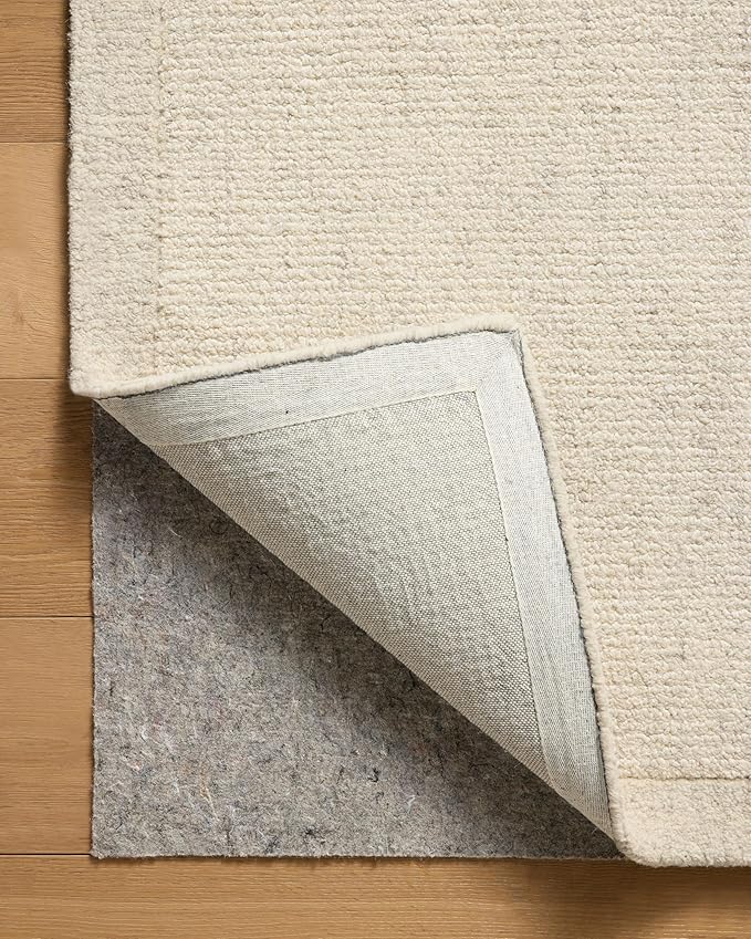 Loloi Magnolia Home by Joanna Gaines Henley Collection HNY-01 Ivory/Smoke 3'-6" x 5'-6" Accent Rug
