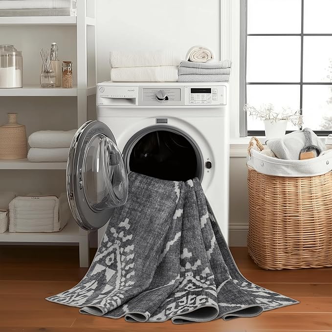 ReaLife Rugs Machine Washable Area Rug Runner - Living Room Bedroom Bathroom Kitchen Entryway Office - Padded Low Pile Stain Resistant Premium - Moroccan Diamond Tribal - Jax - Gray 3' x 5'