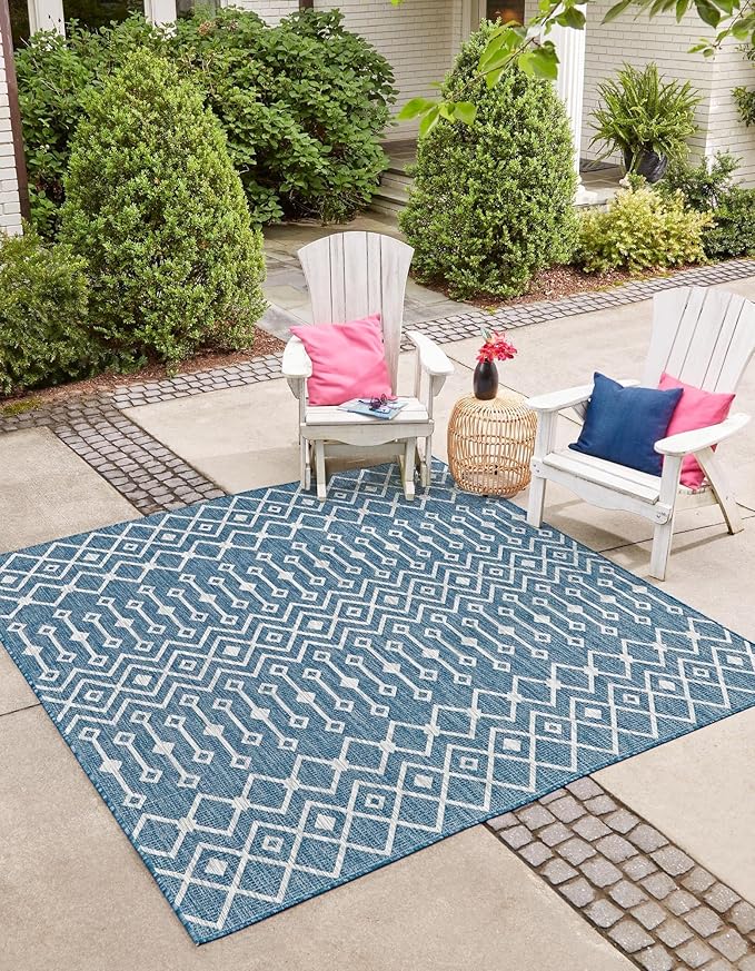 Unique Loom Outdoor Trellis Collection Area Rug - Tribal Trellis (10' Square, Blue/ Ivory)