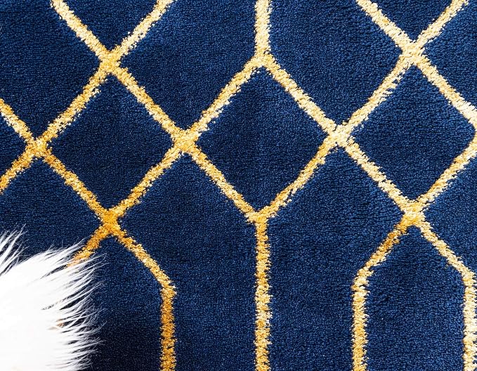 Marilyn Monroe Glam Collection Area Rug - Trellis (2' x 6' 1" Runner, Navy Blue Gold/ Gold)