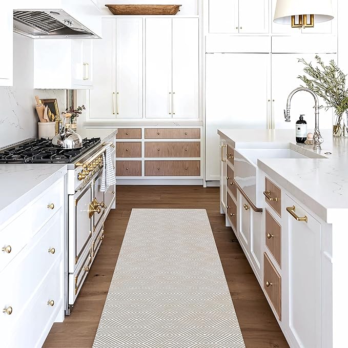 Fame Living Washable Area Rug. Modern Farmhouse. Vintage. Turkish. Bohemian. Distressed. Oriental. Traditional. Rugs for Living Room. Dining. Bedroom. Office. Entryway. Foyer. (864CC, 2'5" x 9'8")