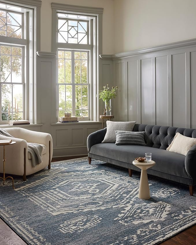Loloi Magnolia Home by Joanna Gaines Gigi Collection GIG-03 Denim/Ivory 2'-7" x 4' Accent Rug