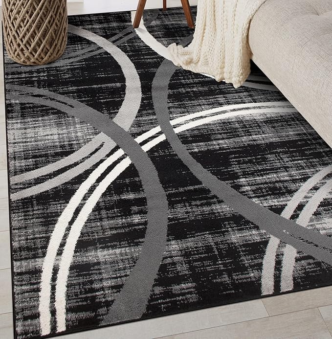 Rugshop Modern Wavy Circles Design Area Rug, Fade-Resistant Carpet for Entryway, Home Office, or Bedroom, Black, 3'3" x 5'