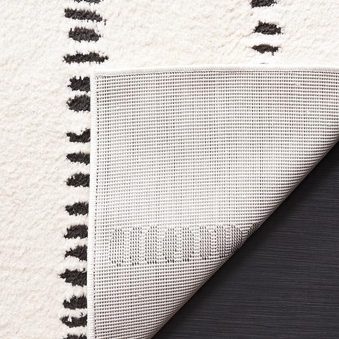 SAFAVIEH Melody Collection Accent Rug - 4' x 6', Ivory & Black, Stripe Design, Non-Shedding & Easy Care, Ideal for High Traffic Areas in Entryway, Living Room, Bedroom (MEL114A)