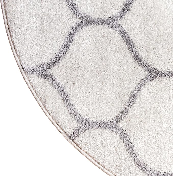 Rugs.com Lattice Frieze Collection Rug – 8' Round Ivory Medium Rug Perfect for Kitchens, Dining Rooms