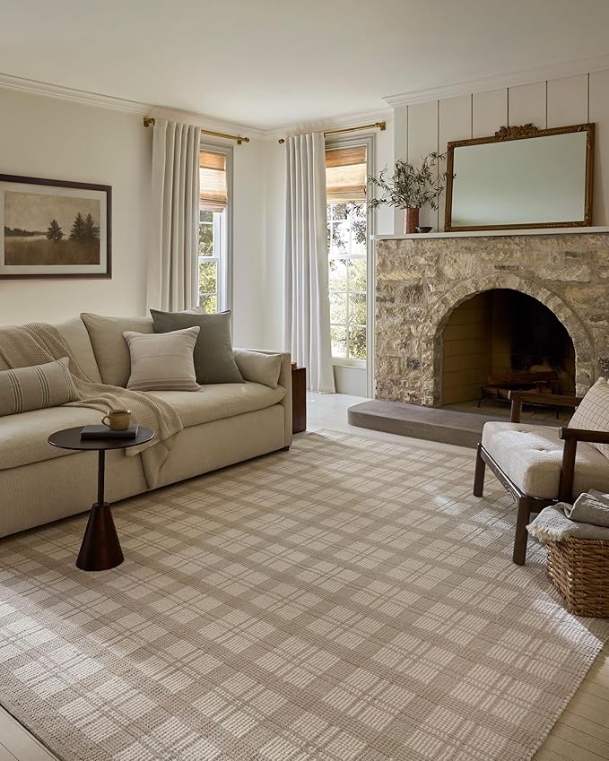 Loloi Magnolia Home by Joanna Gaines Ryder Collection RYD-01 Beige/Ivory 3'-6" x 5'-6" Accent Rug