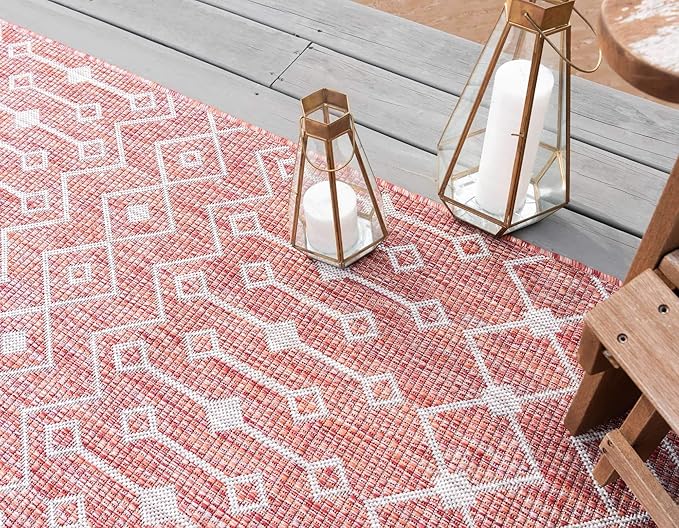 Unique Loom Outdoor Trellis Collection Area Rug - Tribal Trellis (7' 1" x 10' Rectangle, Rust Red/ Ivory)