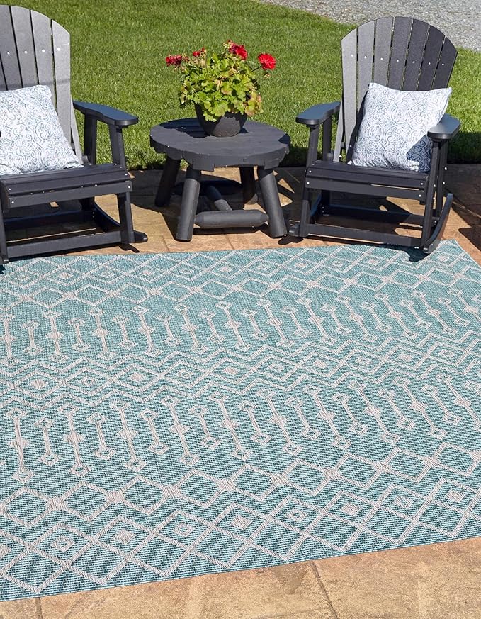 Unique Loom Outdoor Trellis Collection Area Rug - Tribal Trellis (7' 10" Square, Aqua/ Ivory)