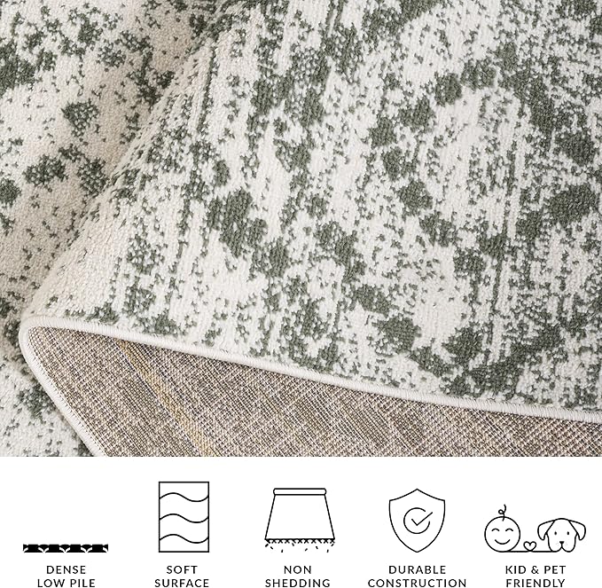 SAFAVIEH Adirondack Collection Area Rug - 6' x 9', Ivory & Dark Green, Geometric Design, Non-Shedding & Easy Care, Ideal for High Traffic Areas in Living Room, Bedroom, Dining (ADR131W-6)
