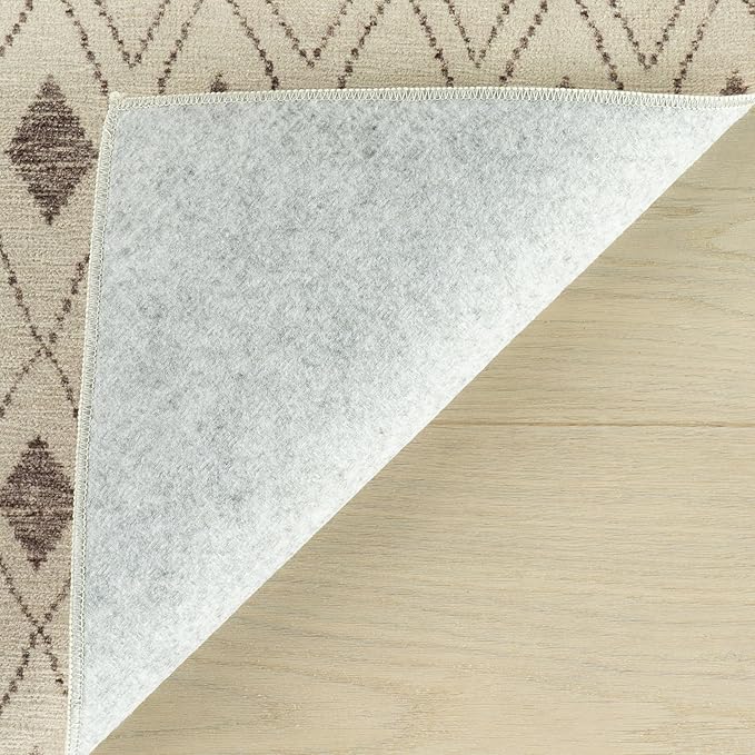 Dash & Albert Chandler Tan Machine Washable Rug, 6 X 9 Feet, Tan Geometric Pattern