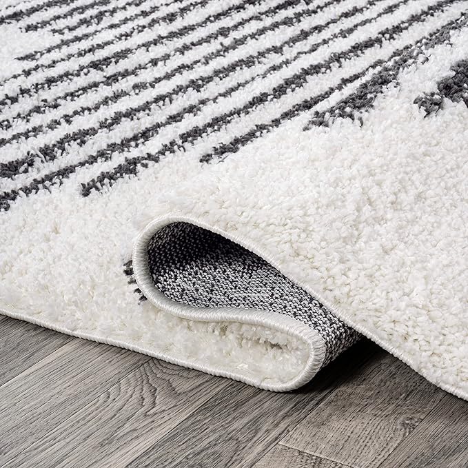 JONATHAN Y Elm Diamond Stripe Shag White/Gray Indoor Area Rug, 5x8, Geometric, Bohemian, Contemporary, Easy-Cleaning for Living Room, Bedroom, Kitchen, Pet Friendly, Non-Shedding (MOH408A-5)