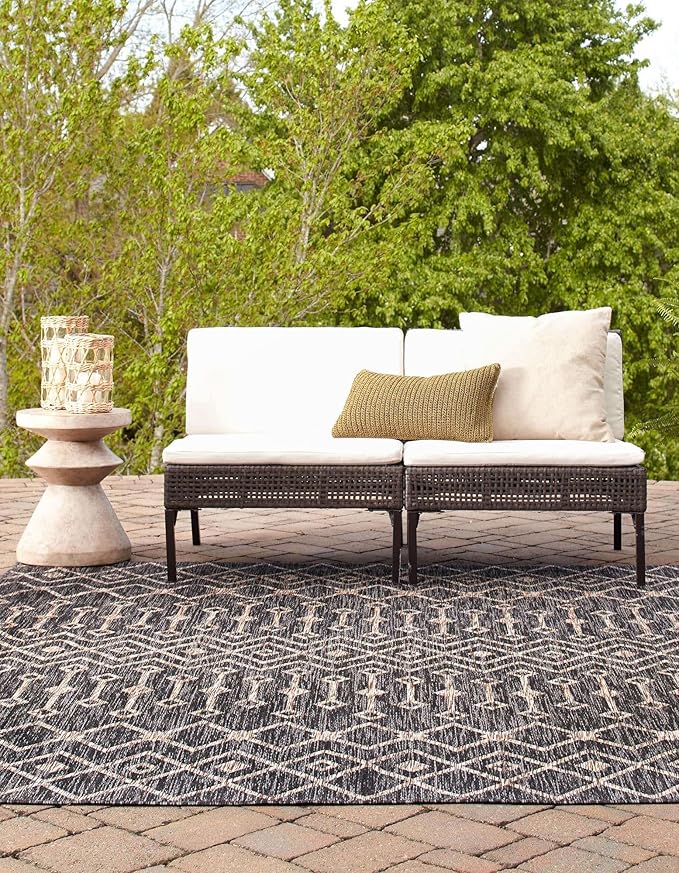 Unique Loom Outdoor Trellis Collection Area Rug - Tribal Trellis (10' 8" Square, Charcoal Gray/ Natural)
